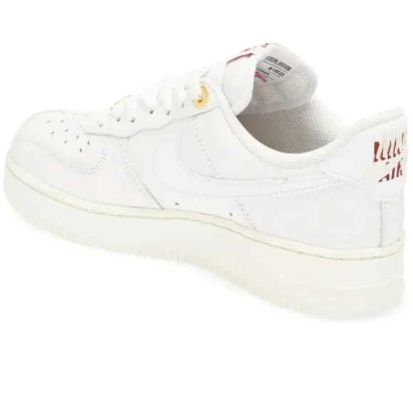 NWT Women's Af1's '07 PRM - Picture 4 of 10